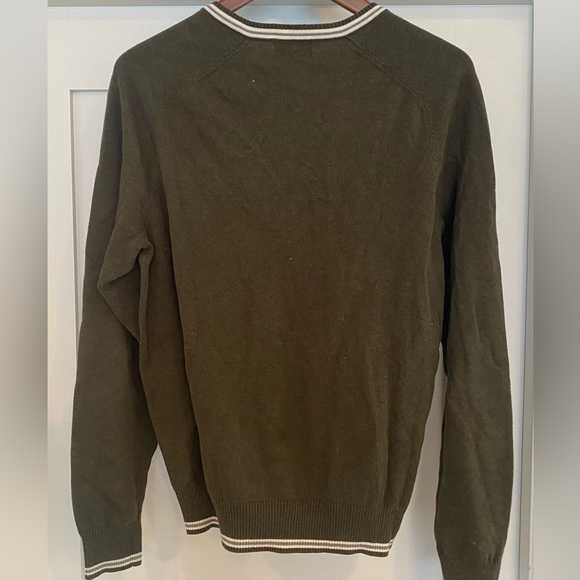Brooks Brothers - Green V-Neck Sweater (L) - Picture 3 of 4
